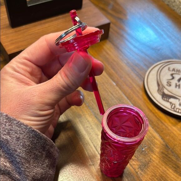 Starbucks Geometric Patterned Keychain - Picture 5 of 7